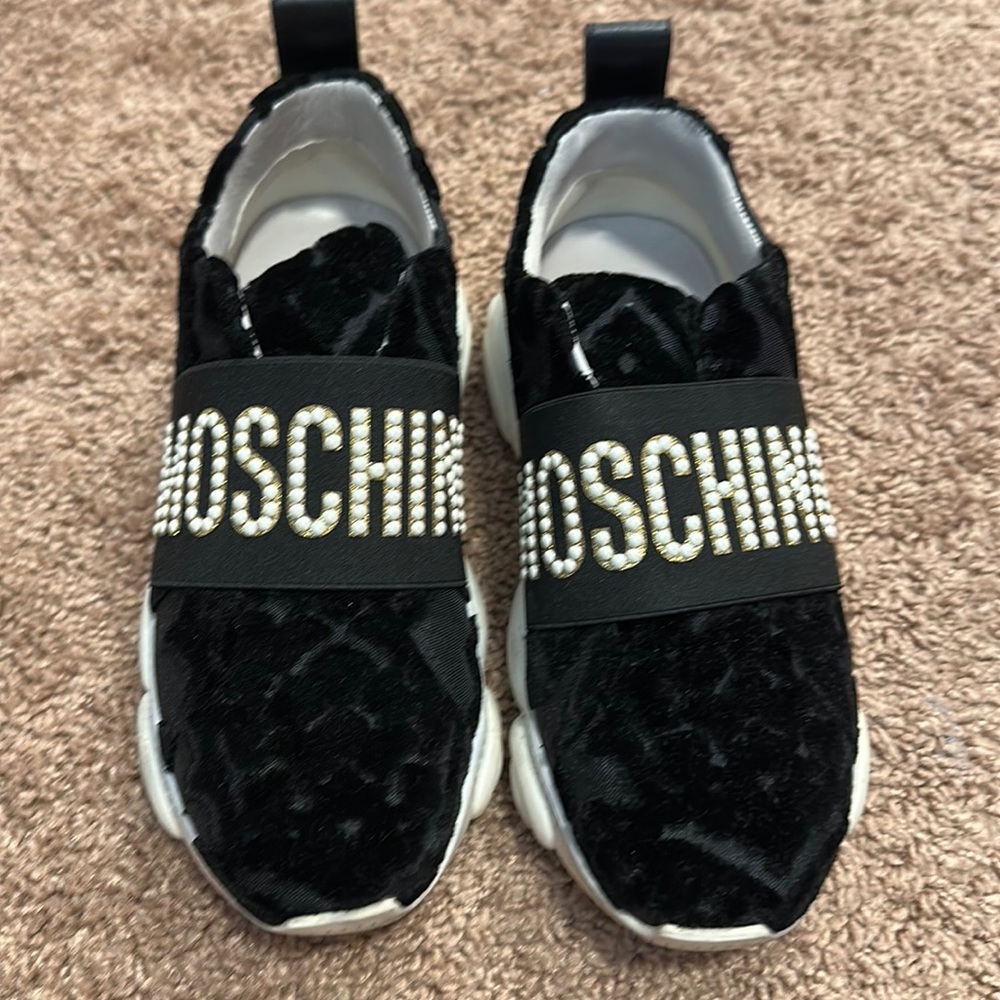 Moschino women sneakers